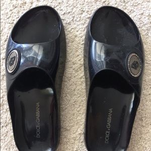 Men’s Dolce & Gabbana Logo Embossed Slide Sandals